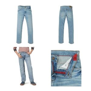 Wrangler FIVE STAR Premium Adjust to Fit 5 Pocket Taper Fit Jeans